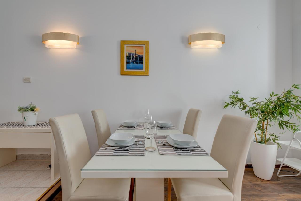Apartments Riva Lucija By Litto Split Ngoại thất bức ảnh