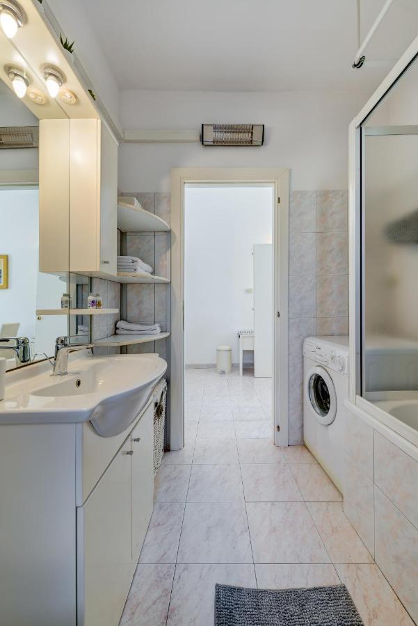 Apartments Riva Lucija By Litto Split Ngoại thất bức ảnh
